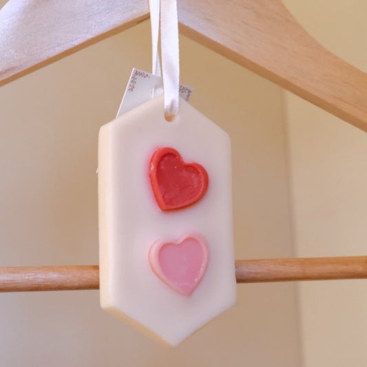 Tableta de ceară parfumată, turnată manual din ceară de soia – Odorizant de cameră „Be my Valentine” | Aromă de black cherry | Ediție de Valentine's Day