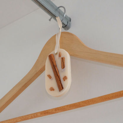 Tableta de ceară parfumată, turnată manual din ceară de soia – Odorizant de cameră „Scorțișoară”