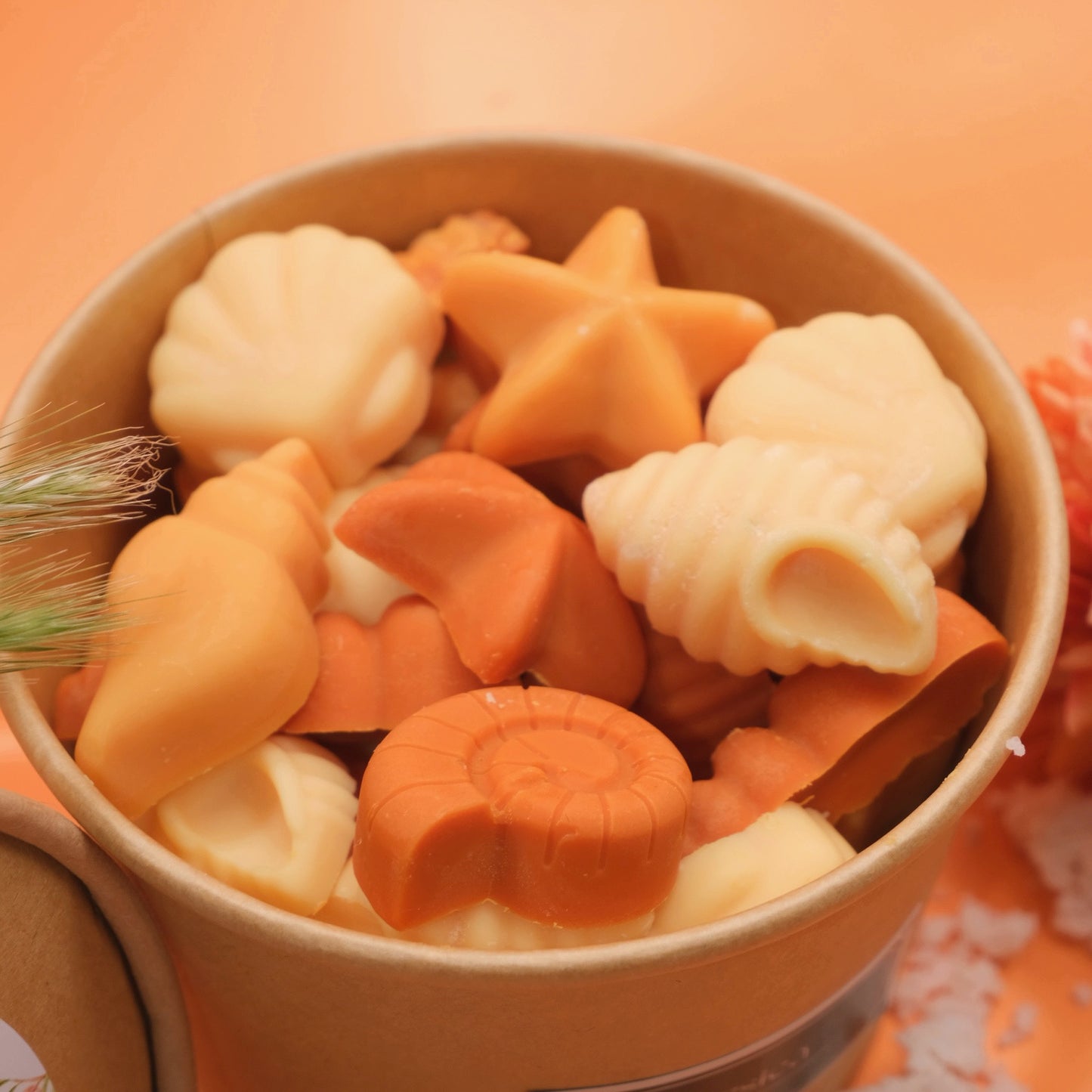 Ceară parfumată din soia, handmade, Wax Melts | Mallorca Island – Ediția de Vară, cu aromă dulce și fructată de piersică, inspirată de zilele însorite și momentele relaxante de vacanță
