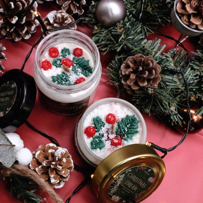 Lumânare parfumată din ceară de soia, turnată manual – „Christmas Dream” | Ediție de Crăciun, cu aromă de condimente de Crăciun