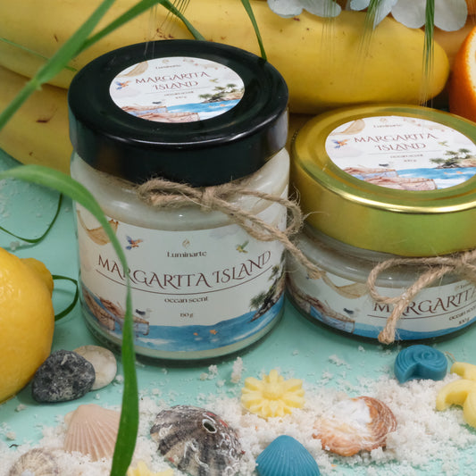 Lumânare parfumată din ceară de soia, turnată manual – „ Margarita Island ” | Ediția de vară, cu aromă oceanică