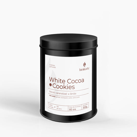 Lumânare parfumată din ceară de soia, turnată manual – „White Cocoa & Cookies” | Colecția Aphrodisia Candles, cu aromă de biscuiți caramelizați, lămâie, ghimbir, scorțișoară, vanilie și zahăr pudră